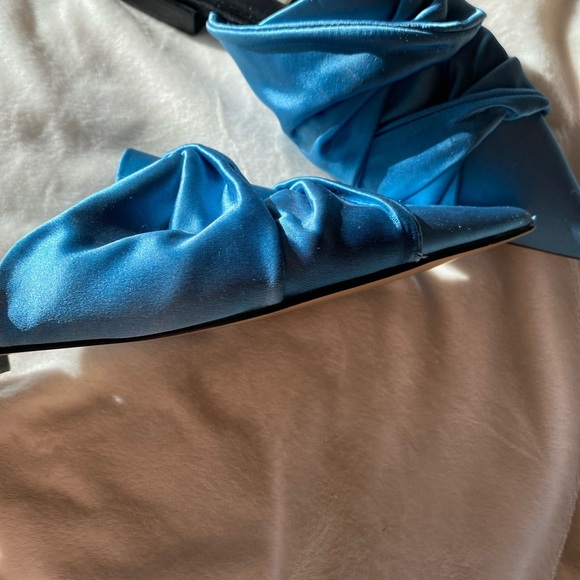 ZARA Trafaluc Teal Blue Satin Pointed Toe Mules – Ruched Slip-On Heels - Picture 4 of 10